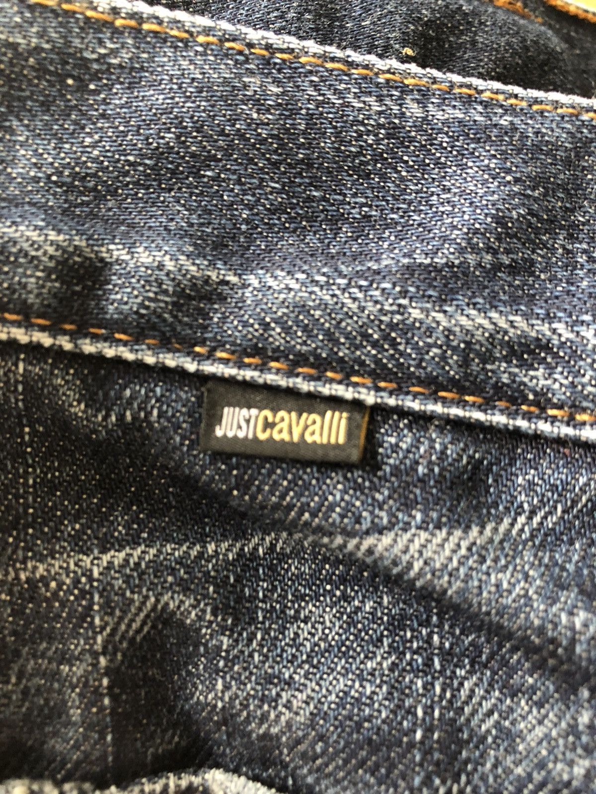 Just Cavalli JUST CAVALLI VINTAGE QUALITY BOOTCUT DENIM JEANS Size US 30 / EU 46 - 7 Thumbnail