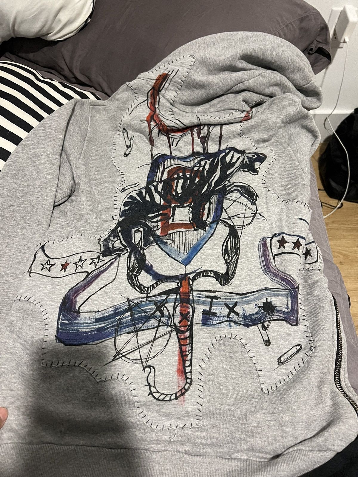 【関税負担】 BALMAIN TIGER PRINTED ZIP-UP HOODIE Gold chained tiger hoodie – ash hoffman jewelry