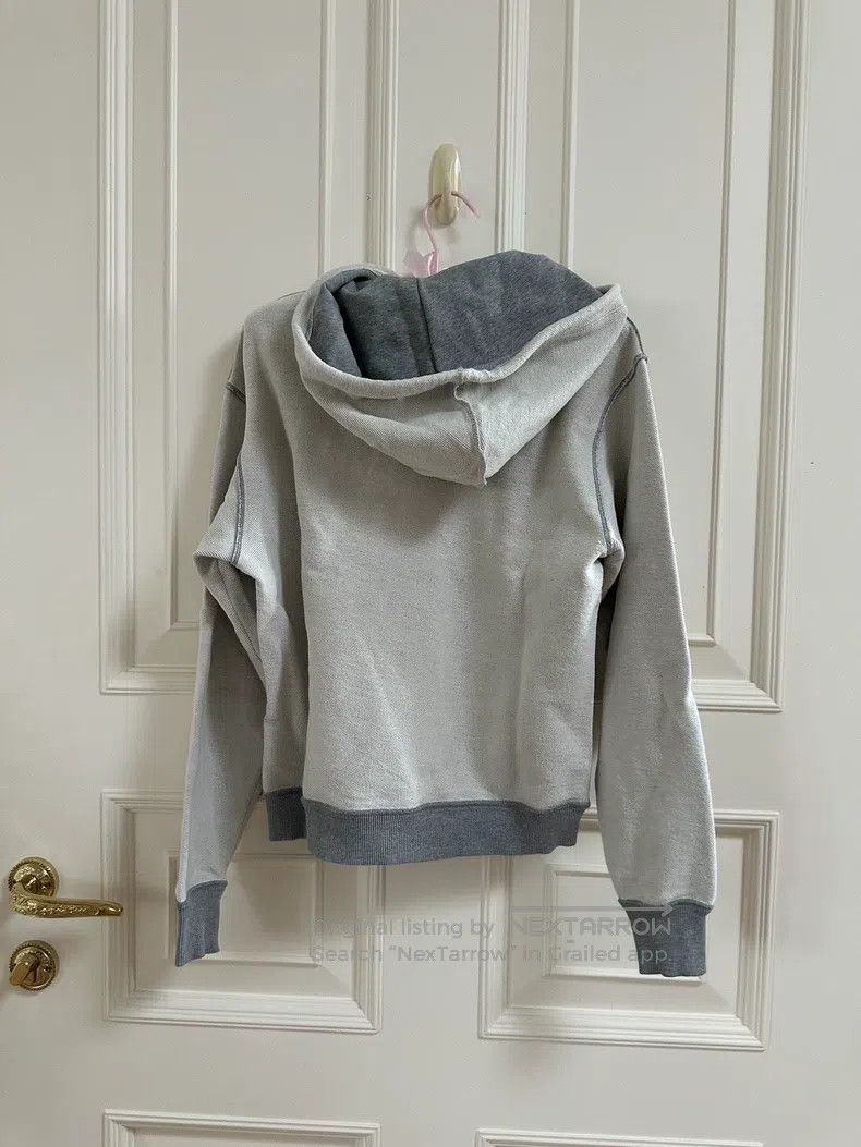 Loewe Loewe Gray Logo Sweatshirt Size XS / US 0-2 / IT 36-38 - 2 Thumbnail