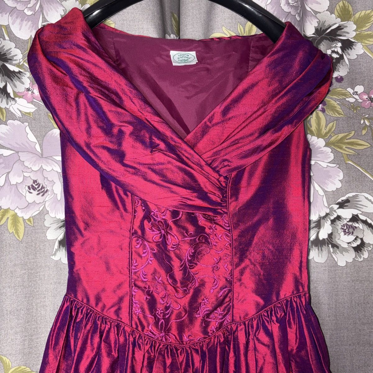 Laura Ashley Vintage 1980s Laura Ashley Silk Ballgown Dress Pink Size XL / US 12-14 / IT 48-50 - 5 Thumbnail