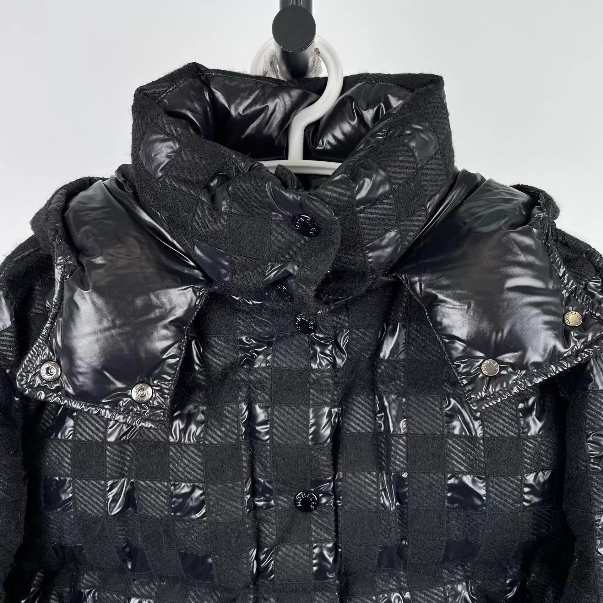 Moncler Moncler Hooded Check Down Jacket Black Size XS / US 0-2 / IT 36-38 - 8 Thumbnail