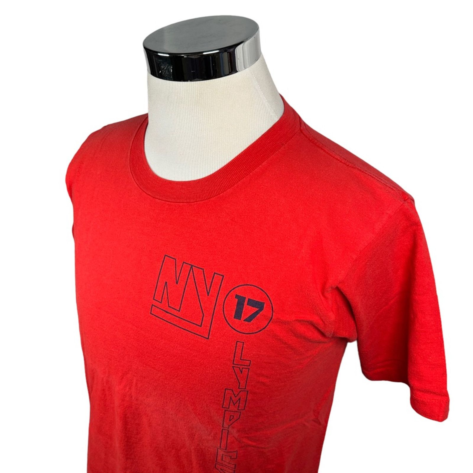 The Unbranded Brand Olympics NY Oneita Graphic T-Shirt Vintage Red USA L Size US L / EU 52-54 / 3 - 3 Thumbnail