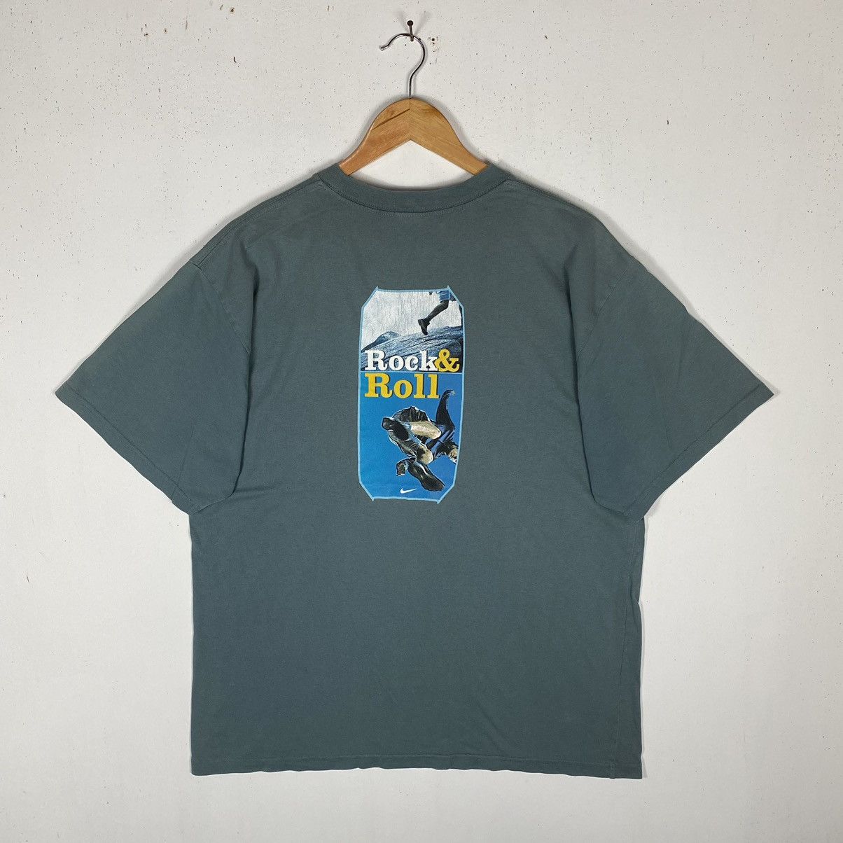 Nike × Vintage Vintage 00's NIKE ROCK & ROLL Graphic Sportswear Tee Size US L / EU 52-54 / 3 - 2 Thumbnail