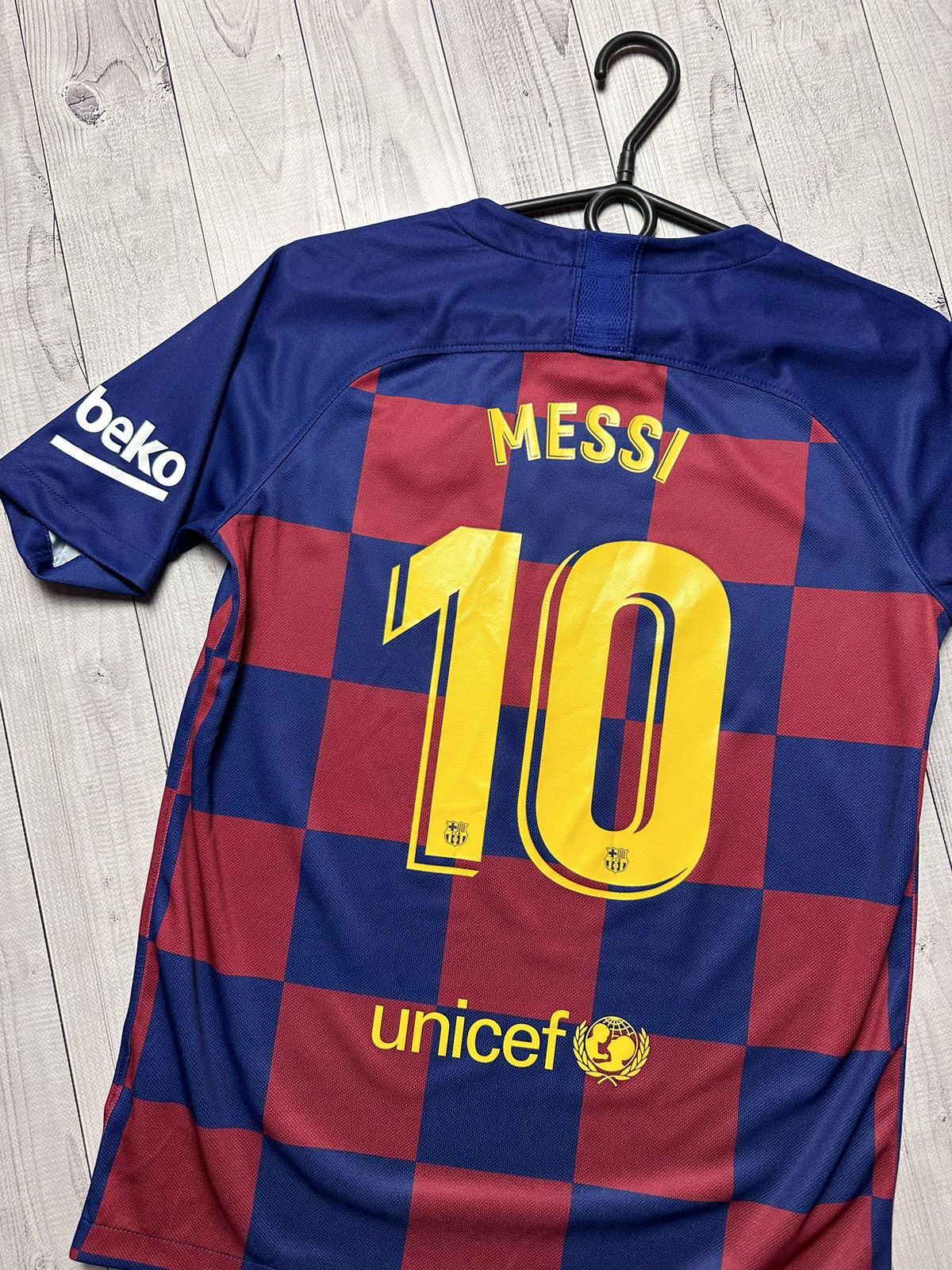 Nike Nike Barcelona 10 Messi soccer jersey size Xs logo Size US XS / EU 42 / 0 - 2 Thumbnail