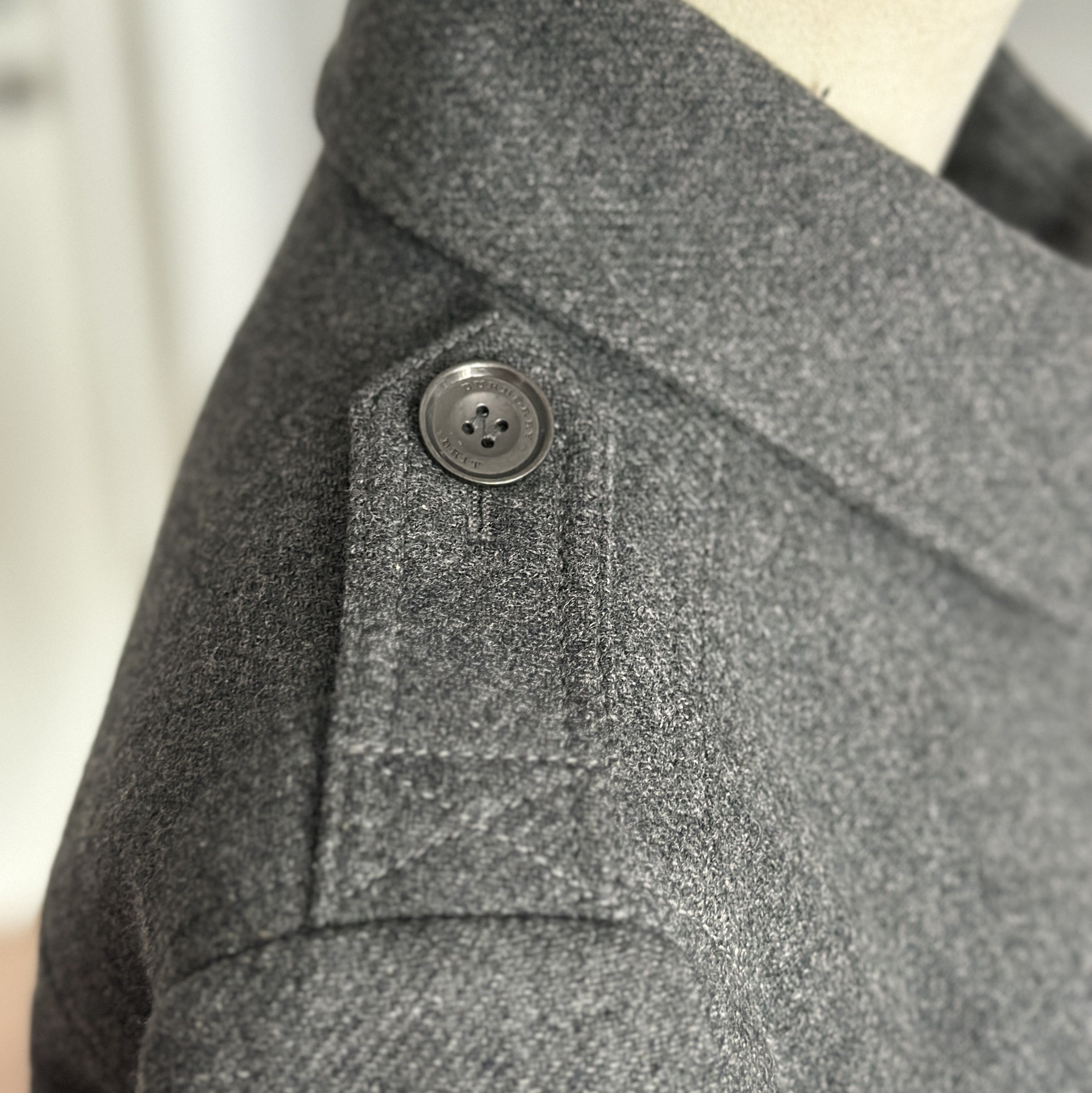 Burberry BURBERRY BRIT Women's Wool Coat Grey UK14 US12 ITA48 GER42 Size L / US 10 / IT 46 - 11 Thumbnail