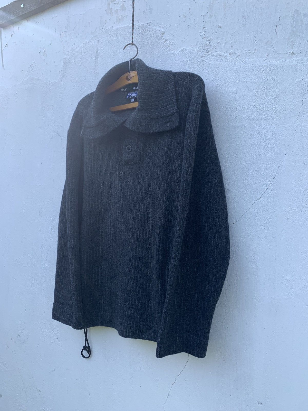 Gianfranco Ferre Vintage Gianfranco Ferre Ribbed Turtleneck Wool Sweater Size US M / EU 48-50 / 2 - 5 Thumbnail