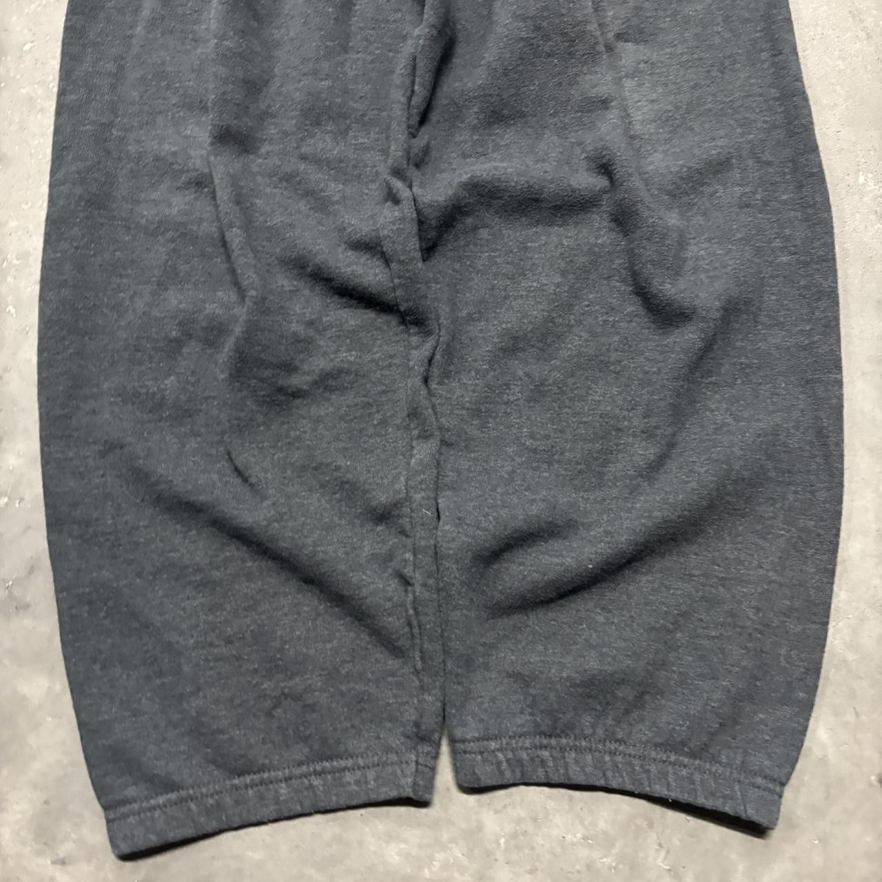 Japanese Brand × Vintage Crazy Vintage Y2K/2000s Dark Grey Skater Essential Sweatpants! Size US 30 / EU 46 - 5 Thumbnail