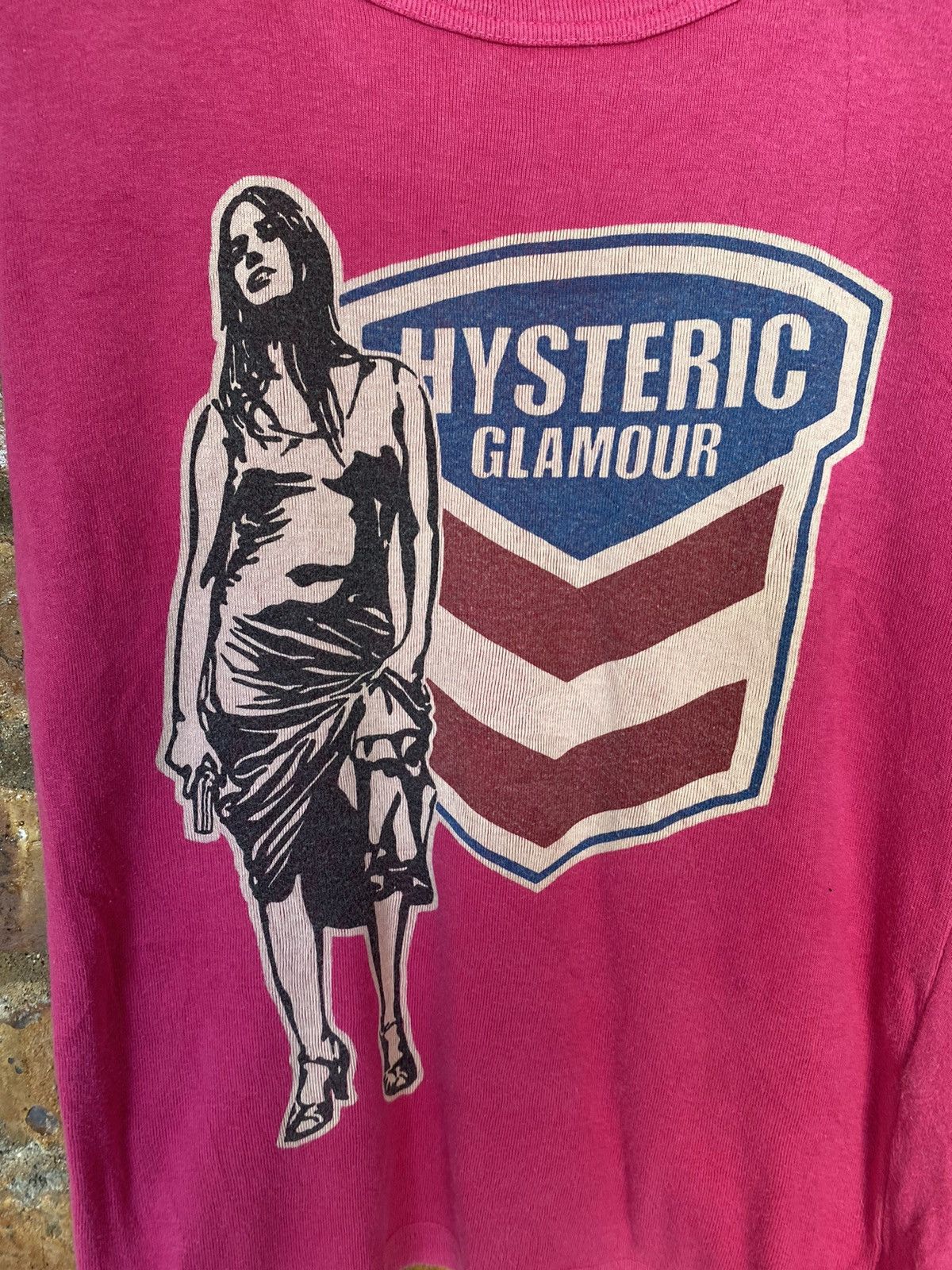 Hysteric Glamour SS2000 Hysteric badge Girl with Gun pin up Size S / US 4 / IT 40 - 4 Thumbnail