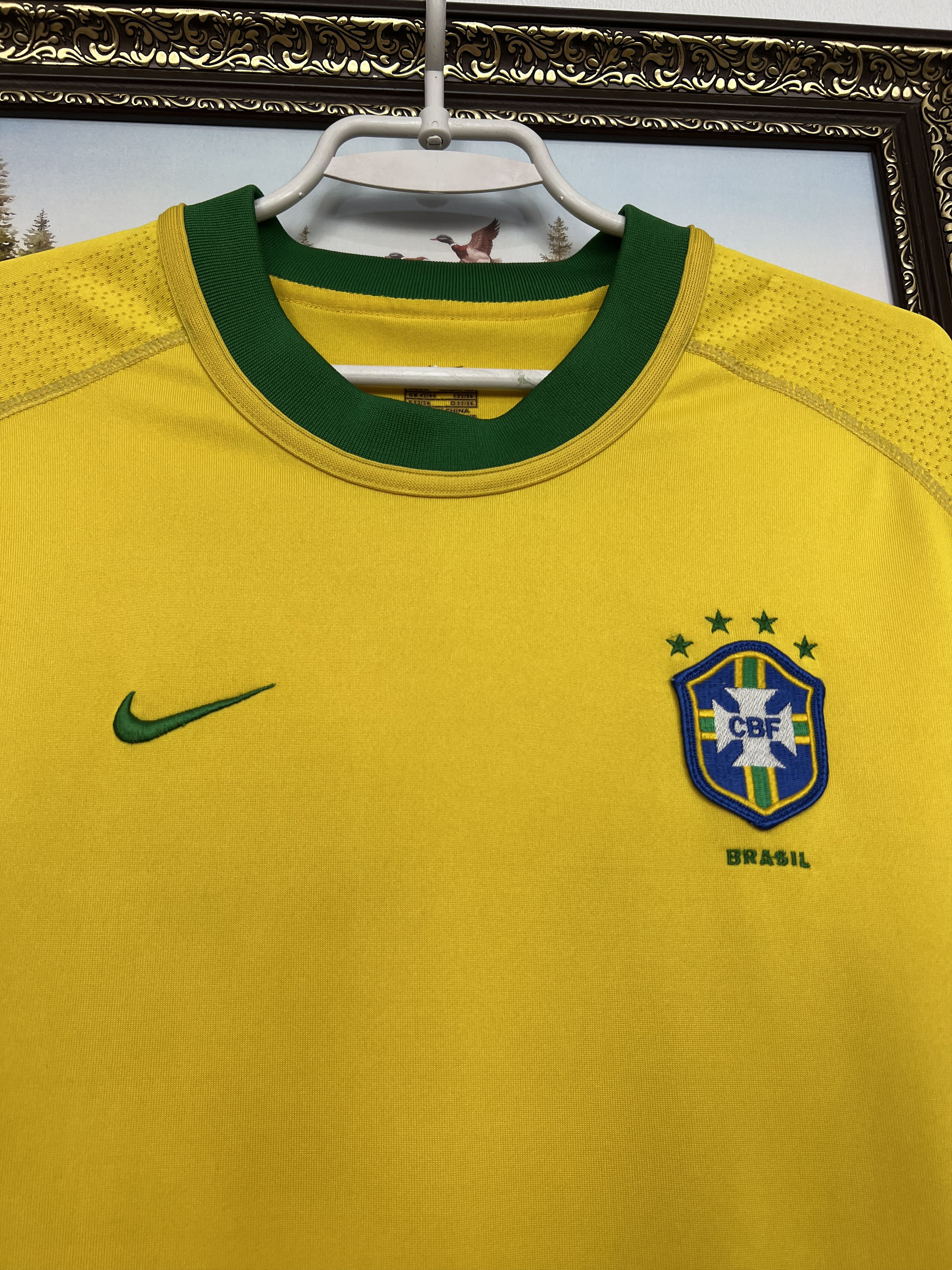 Nike Brazil Home football shirt 2000 Soccer Nike Jersey Trikot Size US L / EU 52-54 / 3 - 3 Thumbnail