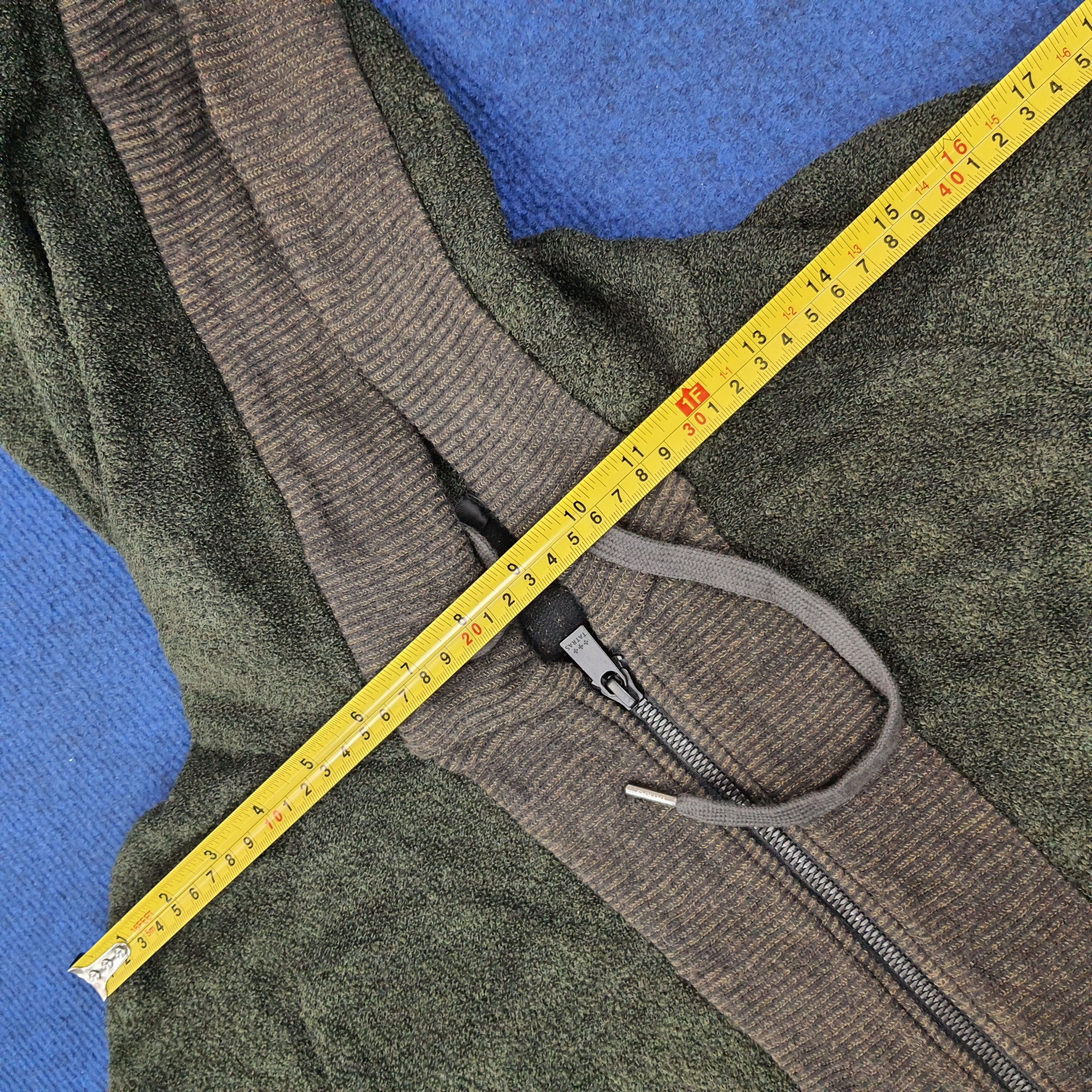 TATRAS × Vintage Vintage TATRAS Luxury Outerwear Zipper Hoodie C231N23 Size US XS / EU 42 / 0 - 13 Thumbnail