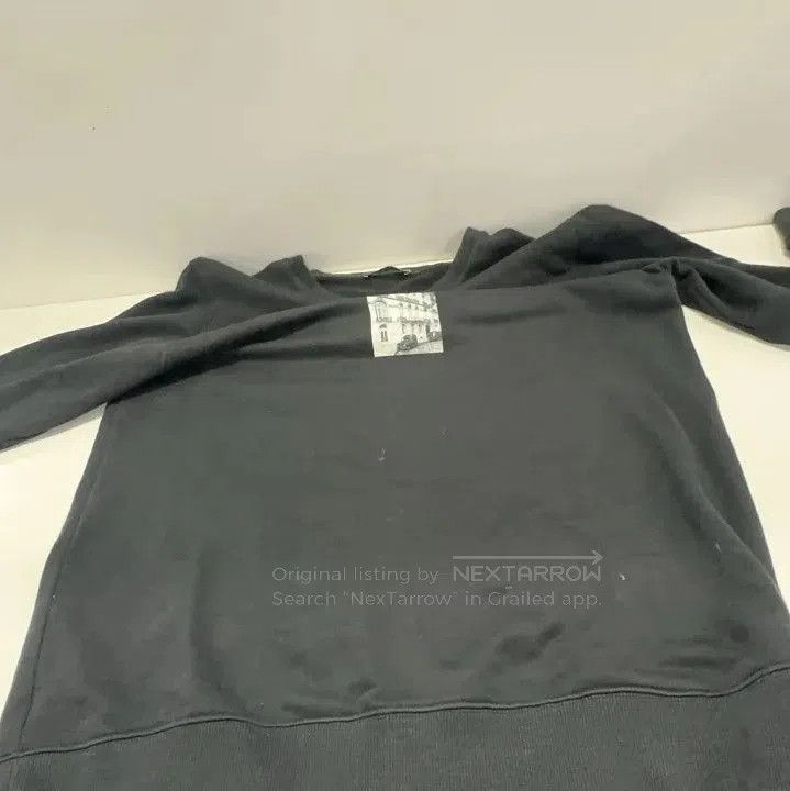 Givenchy Givenchy FW21 Photo Print Crewneck Sweatshirt. Size US L / EU 52-54 / 3 - 3 Thumbnail