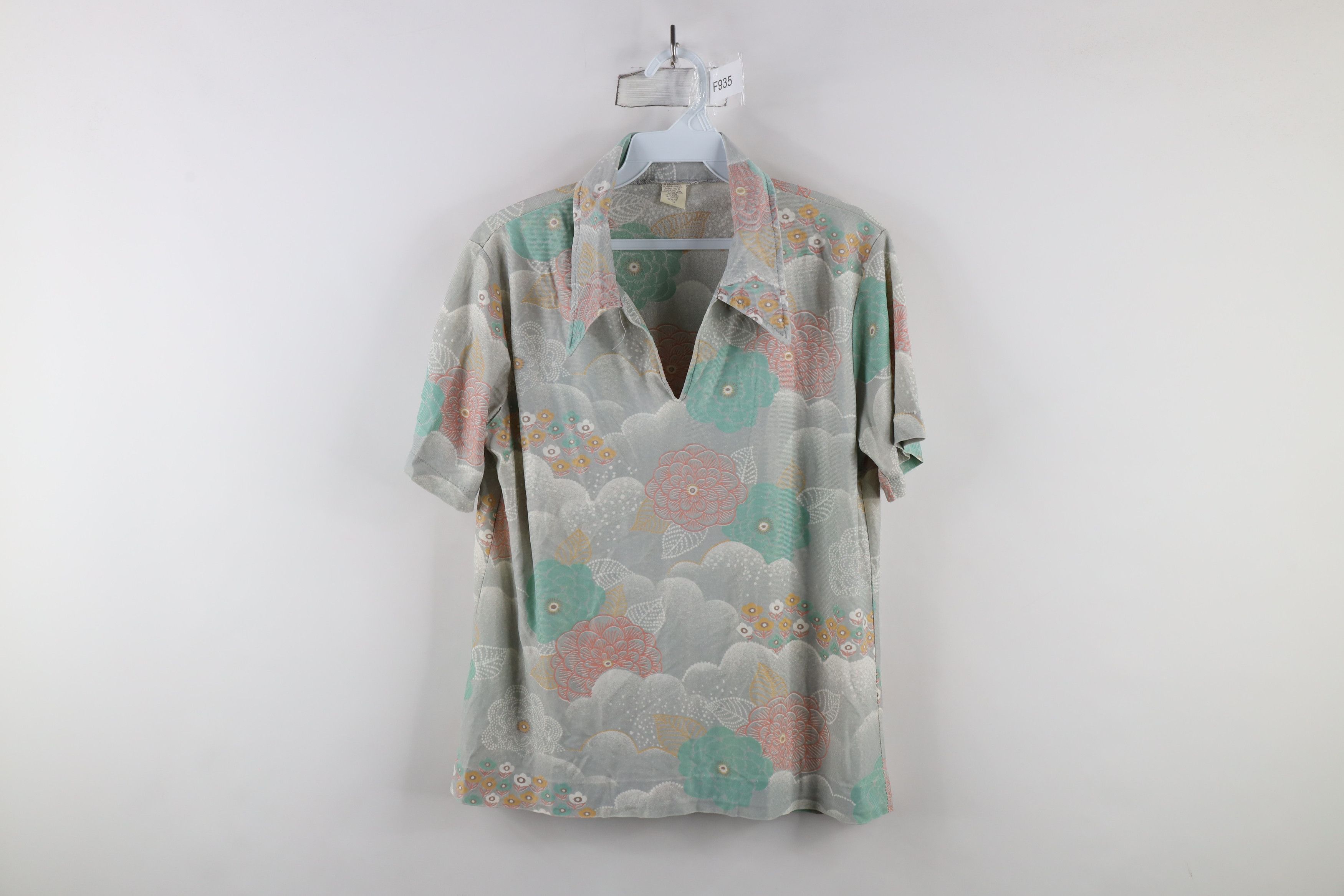 Vintage Vintage 70s Streetwear Clouds Knit Collared Polo Shirt USA Size S / US 4 / IT 40 - 1 Thumbnail