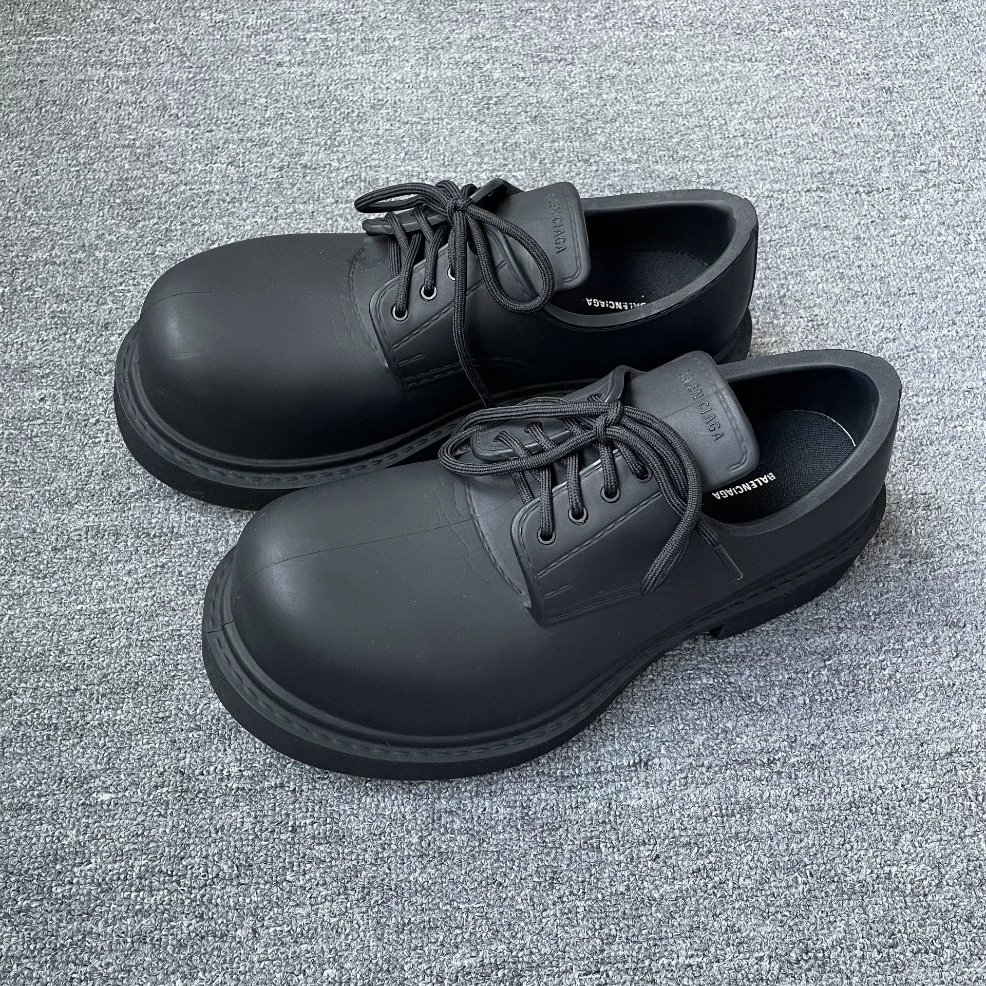 Balenciaga Balenciaga 23SS Steroid Eva Mickey Derby Low Black 44 98N Size US 11 / EU 44 - 1 Thumbnail