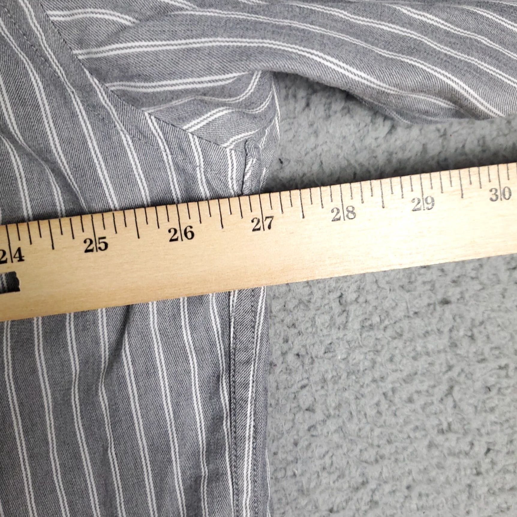 Tommy Hilfiger Tommy Hilfiger Shirt Adult 2XL Gray Striped Cotton Button-Up Pockets Mens Size US XXL / EU 58 / 5 - 7 Thumbnail