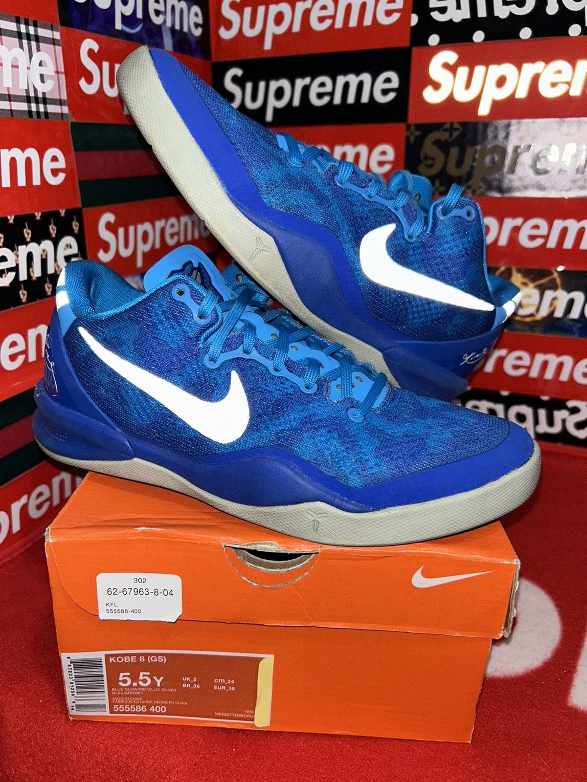 Nike Nike Kobe 8 Blue Coral Snake GS 555586-400 size 5.5y Size US 5.5 / EU 38 - 1 Thumbnail
