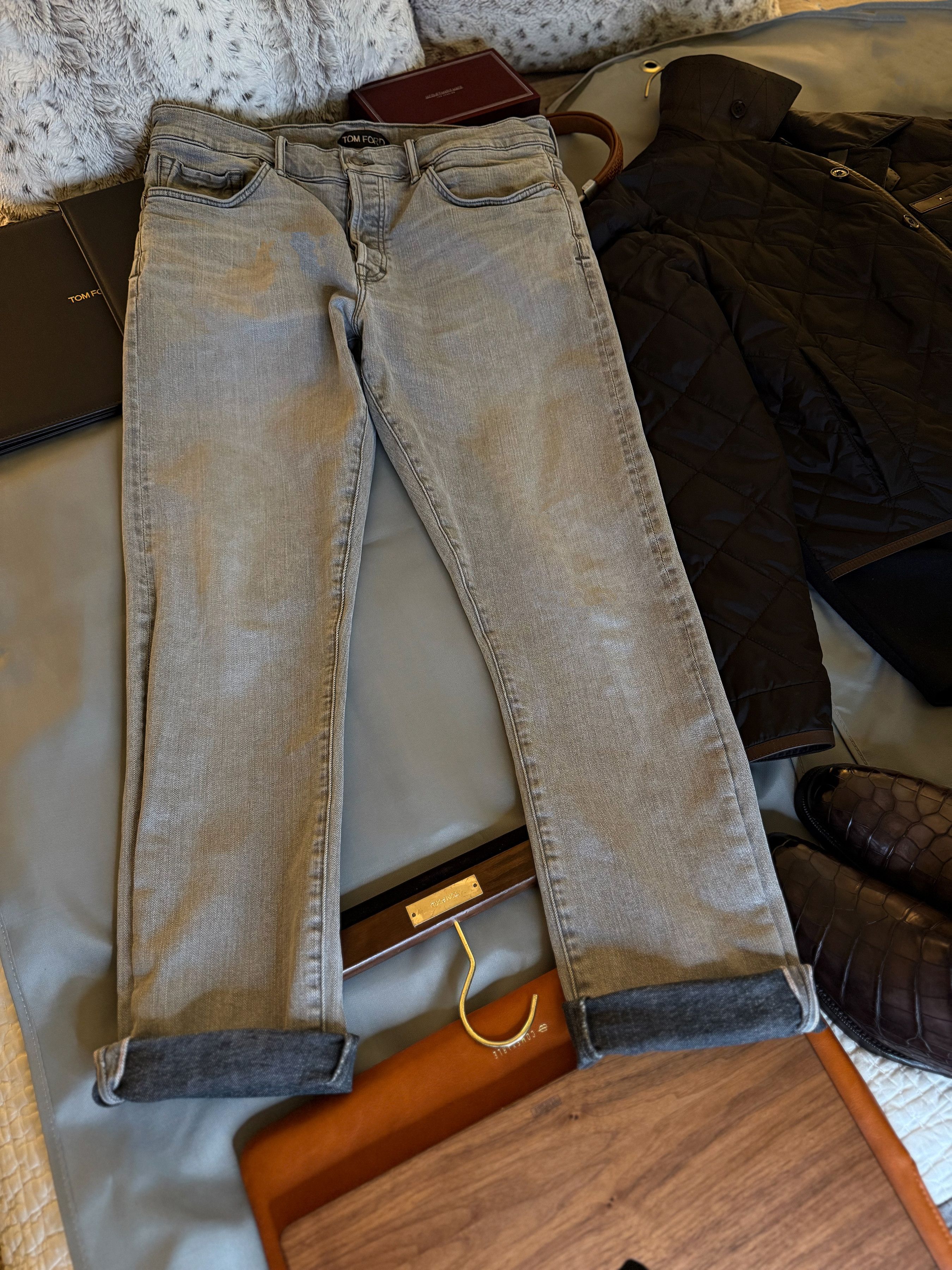 Tom Ford Fit 32, Effortless Cool $1K w/tax Contrast Cuff Selvedge Size US 36 / EU 52 - 4 Thumbnail