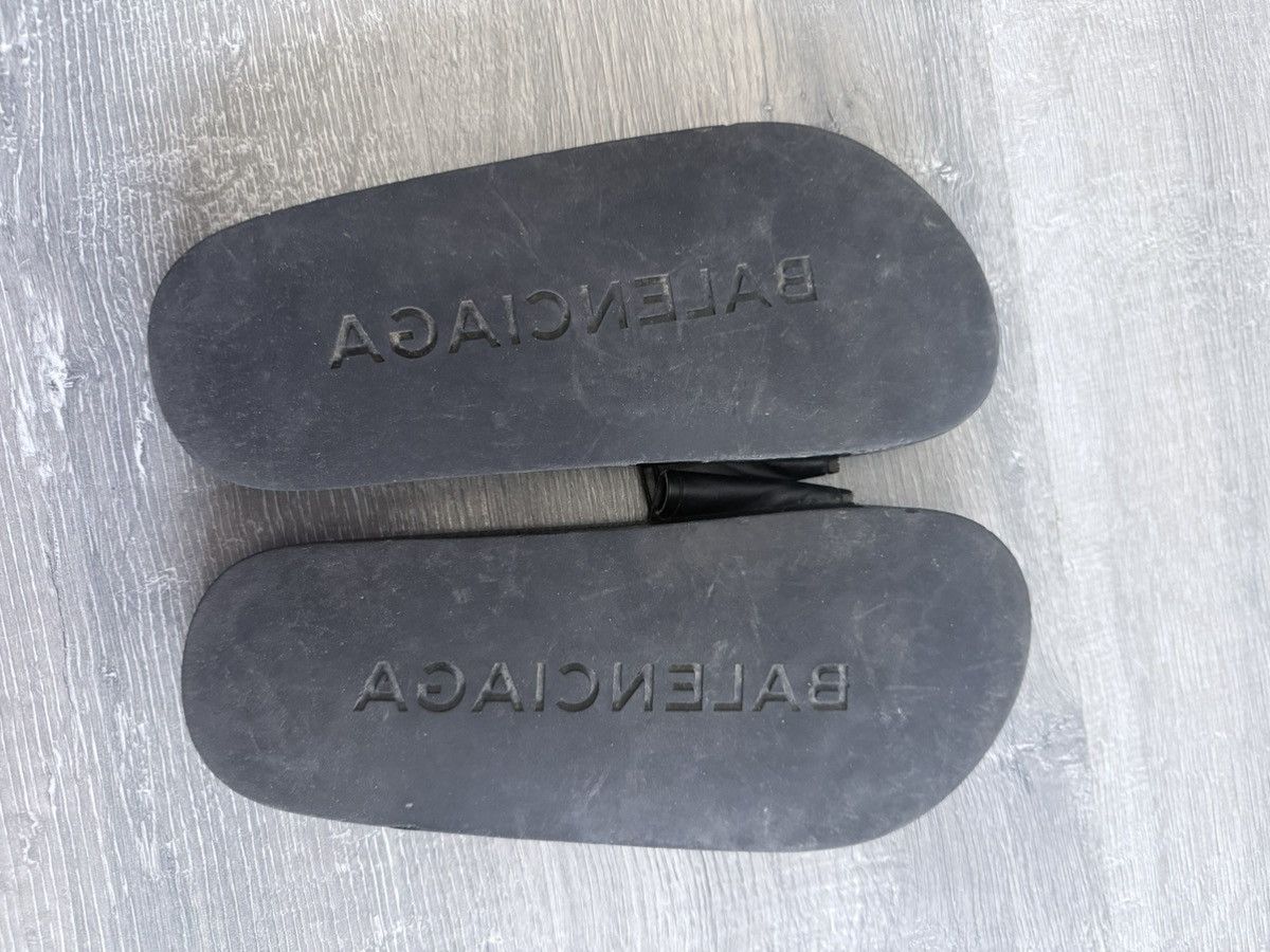Balenciaga Balenciaga womens Black Printed Logo Slides Sandals Shoes Size US 6.5 / IT 36.5 - 5 Thumbnail