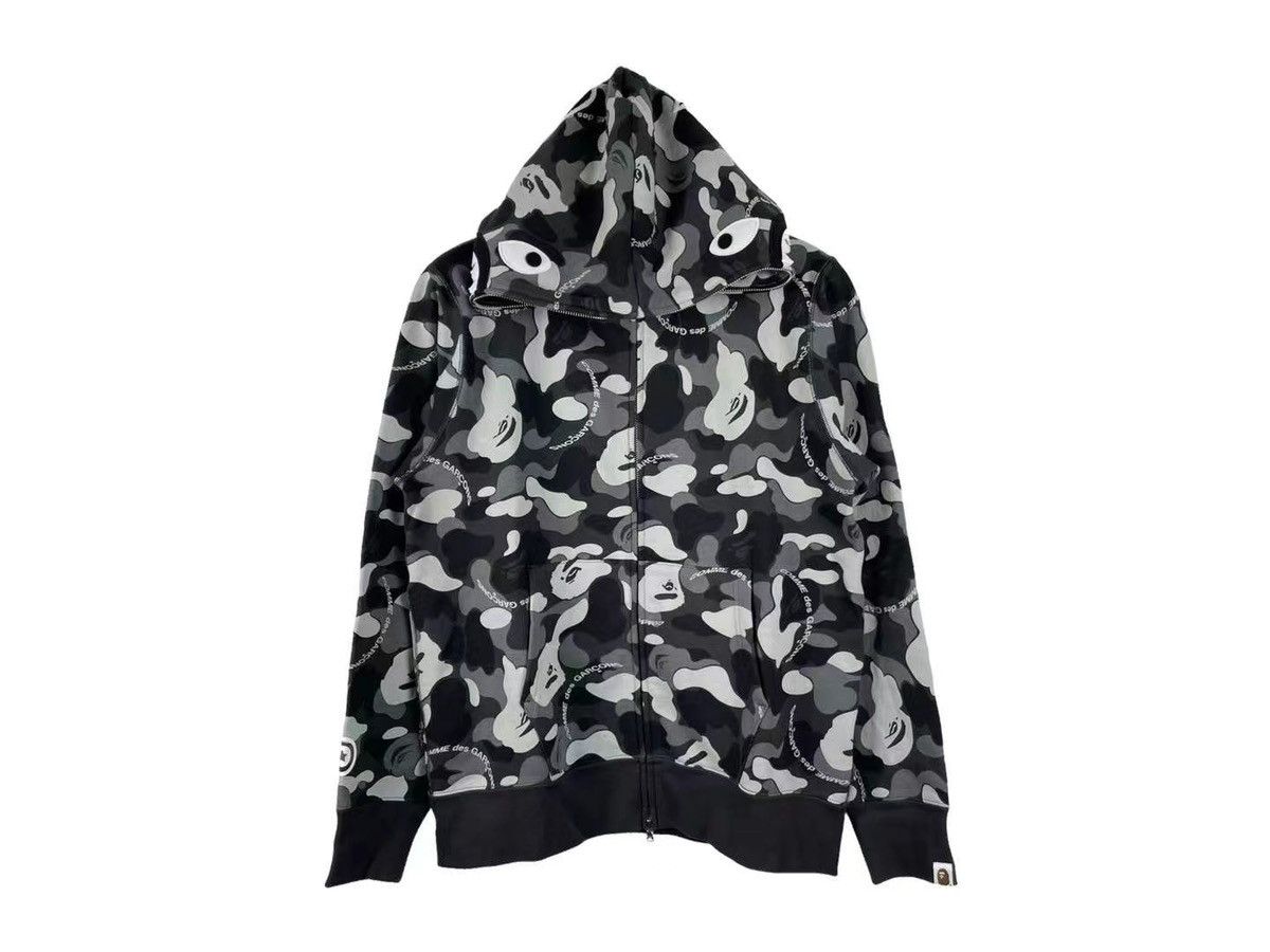 Bape × Comme des Garcons Bape x Comme des Garcons CDG Osaka Full-Zip Shark Hoodie Size US M / EU 48-50 / 2 - 1 Thumbnail