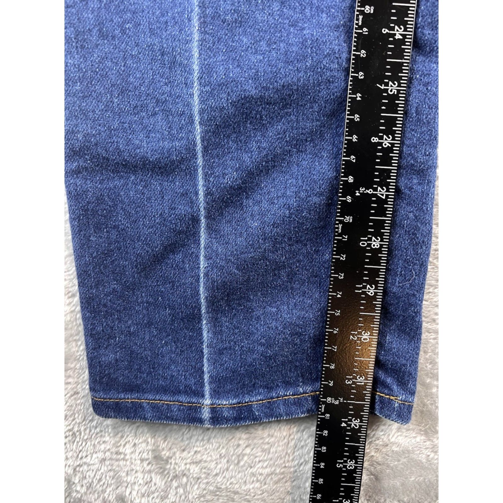 Levi's VINTAGE Levis 540 Jeans Mens 32x34 Straight Leg USA Brown Tab Denim Cotton Comfortable Pockets 90s Size US 32 / EU 48 - 7 Thumbnail