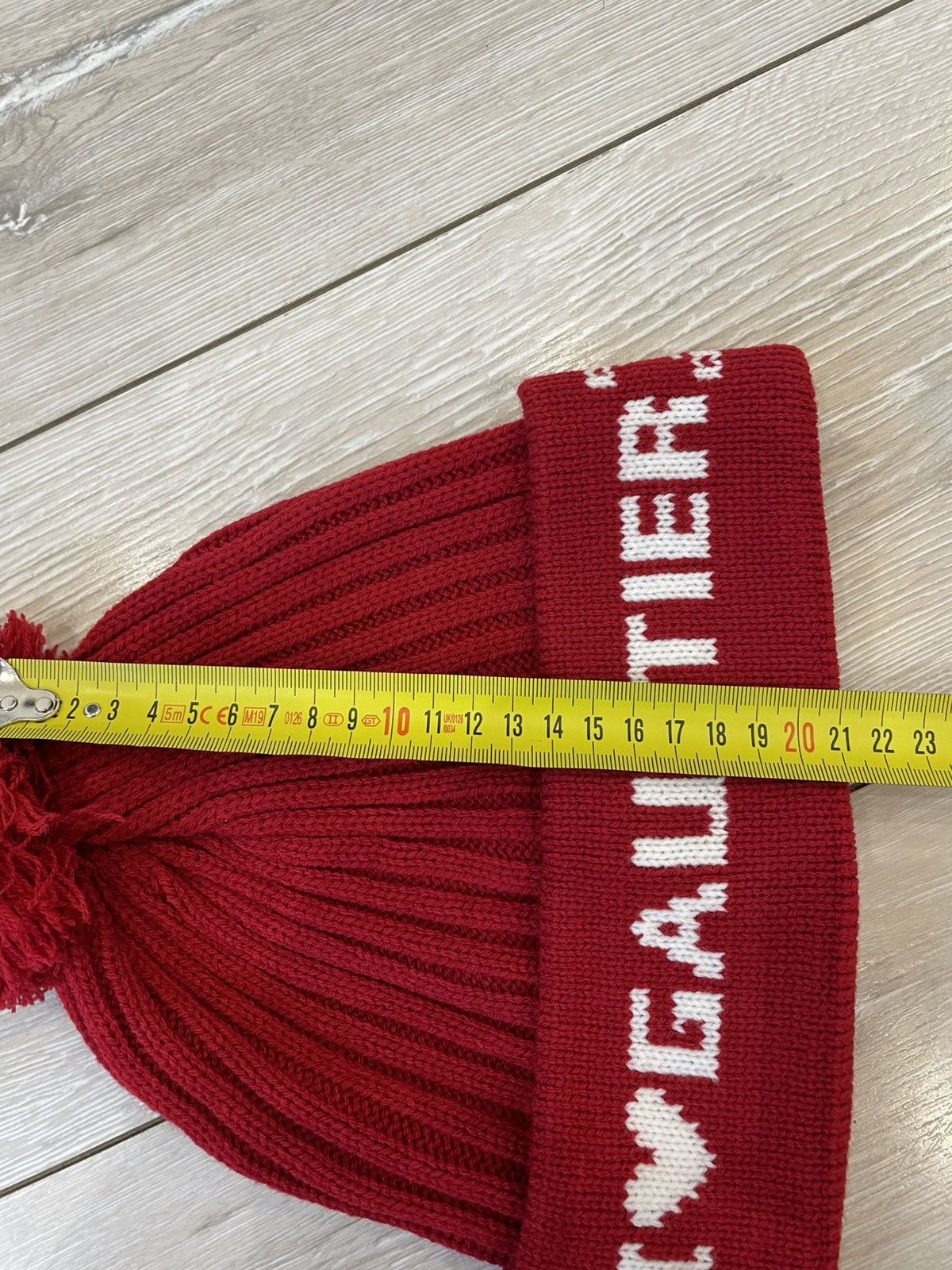 Jean Paul Gaultier I 🤍 GAULTIER Winter Bobble Hat Knitted Red & White Jean Paul Size ONE SIZE - 6 Thumbnail