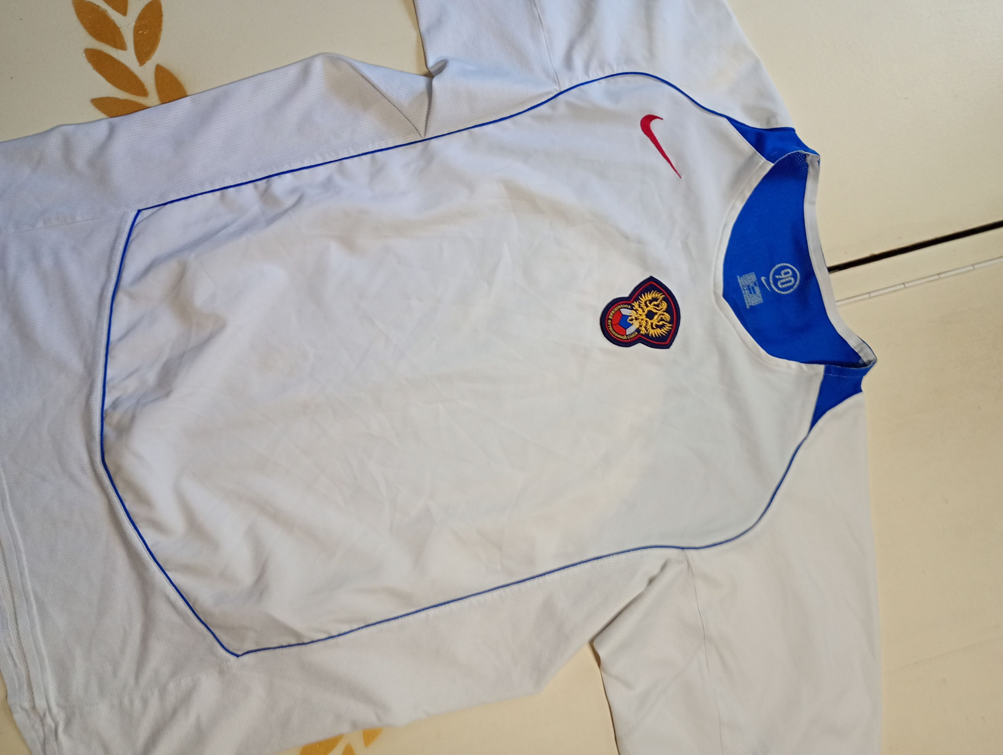 Nike Nike Russia Away Jersey #19 Pavyluchenko 2004-2005 Size US L / EU 52-54 / 3 - 5 Thumbnail