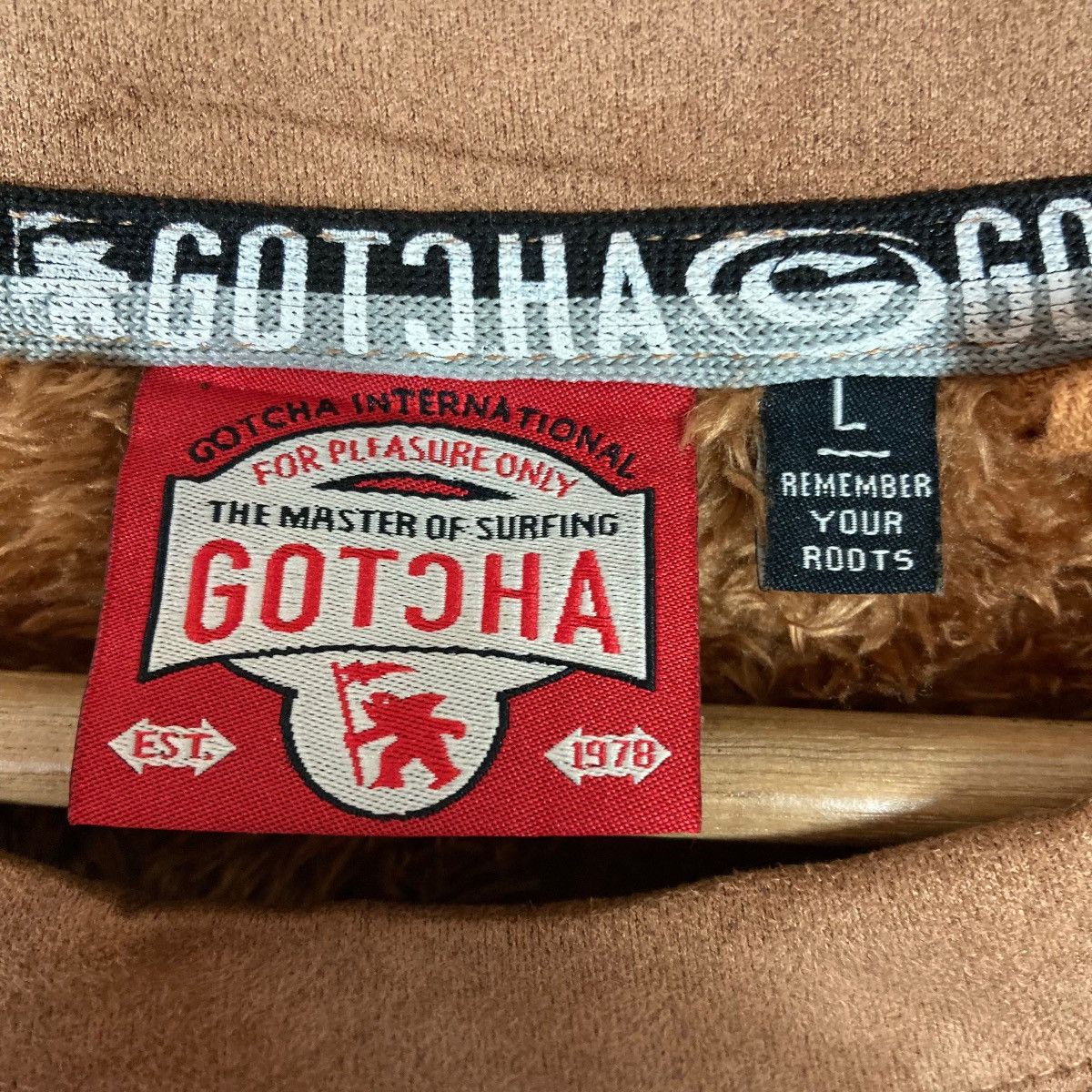 Gotcha Vintage Gotcha Spell Out Pullover Jumper Fleece Sweatshirt Size US L / EU 52-54 / 3 - 9 Thumbnail