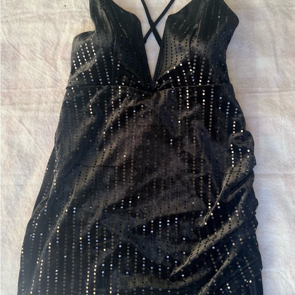 Forever 21 Forever 21 Black Sequin Mini Dress Size S Size S / US 4 / IT 40 - 5 Thumbnail