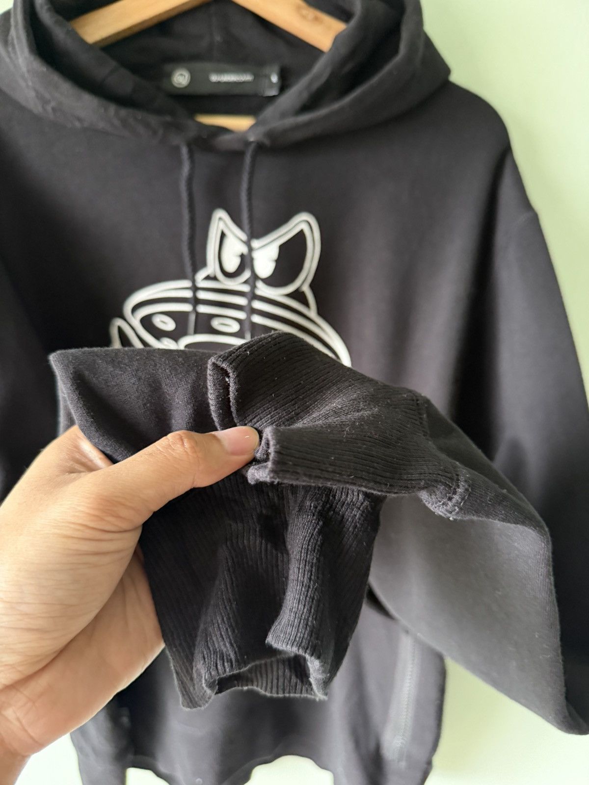 GU × Undercover Gu X Undercover Hoodie ( Free Kids Hoodie) Size US M / EU 48-50 / 2 - 7 Thumbnail