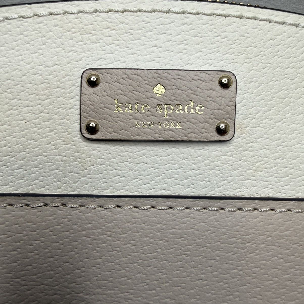 Kate Spade kate spade Cream and Light Beige Two-Tone Crossbody Bag Size ONE SIZE - 2 Thumbnail