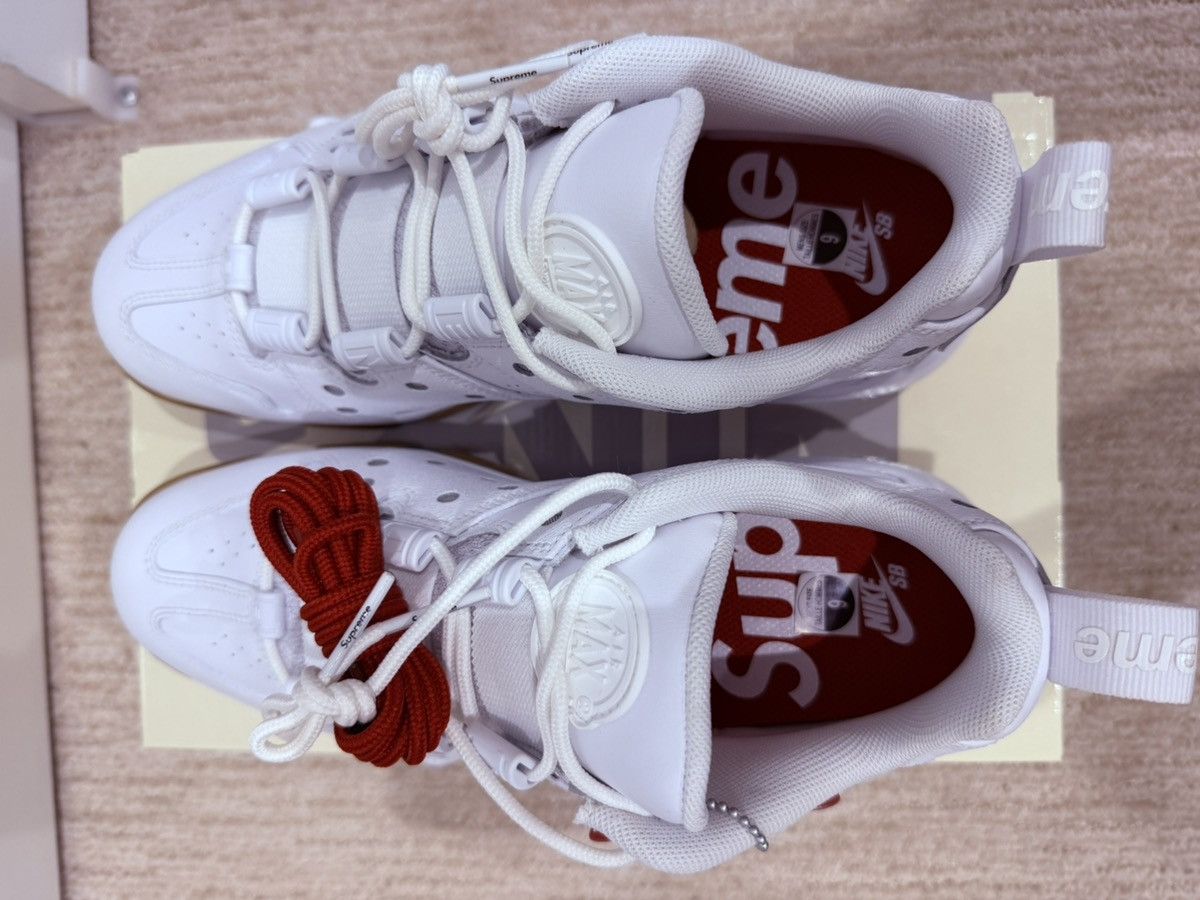 Nike × Supreme Supreme x Nike SB Air Max CB94 Low SP White Size US 9 / EU 42 - 3 Thumbnail