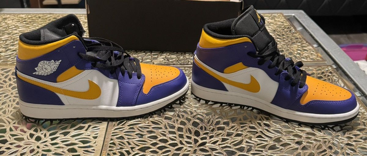 Jordan Brand Nike Air Jordan 1 Mid Lakers Purple University Gold Retro Size US 9.5 / EU 42-43 - 5 Thumbnail