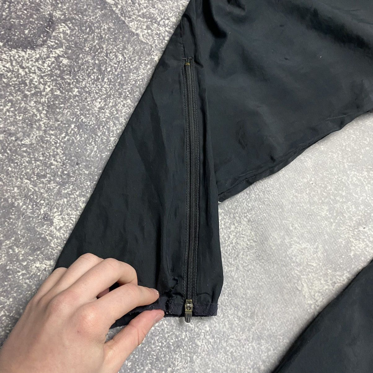 Other Vintage Nike Tracked Nylon y2k small swoosh pants Size US 30 / EU 46 - 6 Thumbnail