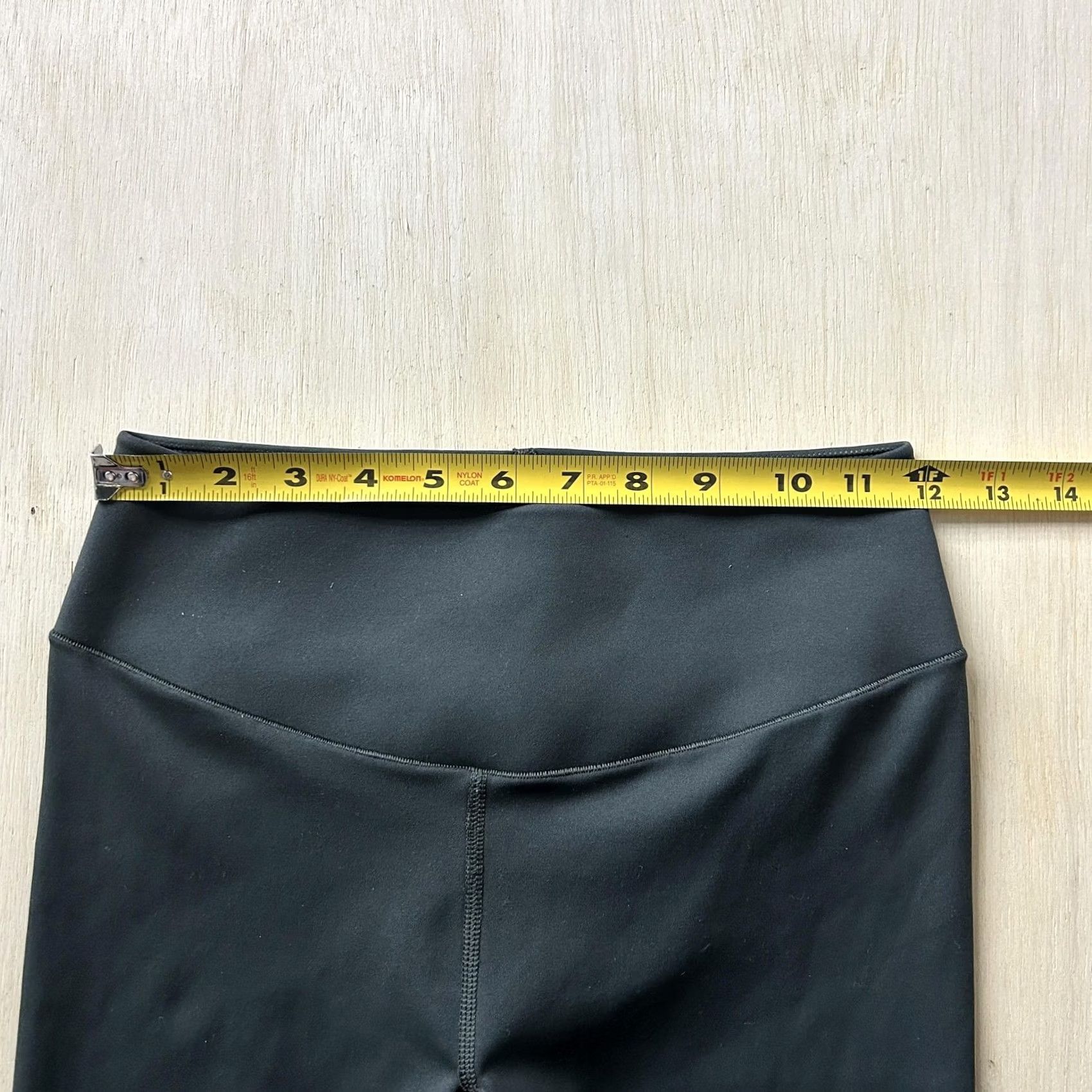 Uniqlo Uniqlo Leggings Womens XS Black Mid Rise Ankle Stretch Yoga Pants Gym Athletic Size 26" / US 2 / IT 38 - 4 Thumbnail