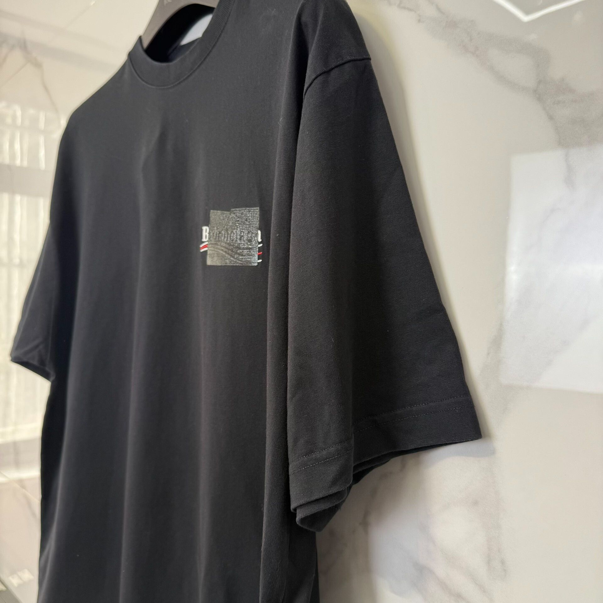 Balenciaga Balenciaga black short sleeve T-shirt size M Size US M / EU 48-50 / 2 - 5 Thumbnail