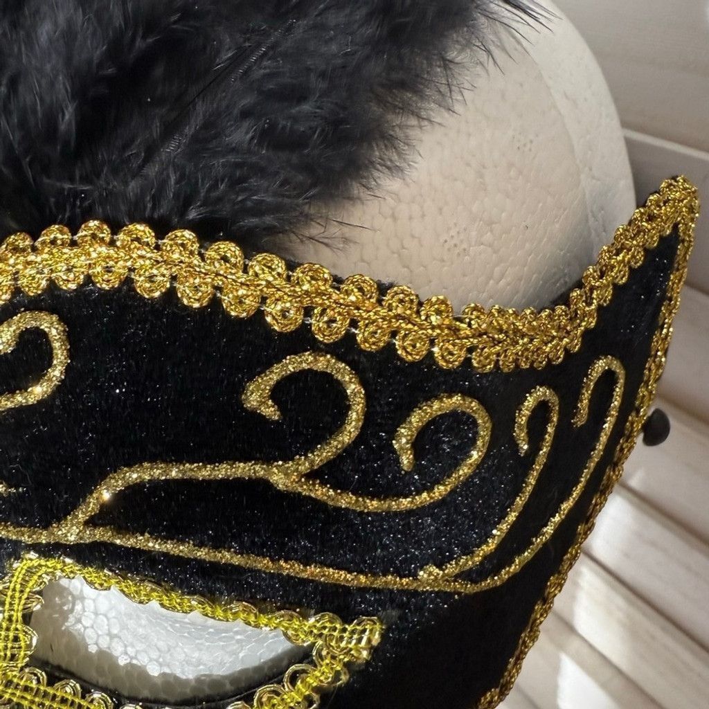 Vintage Mask Swirling Embroidery Feathers Elastic Strap Black/Gold Size ONE SIZE - 6 Thumbnail