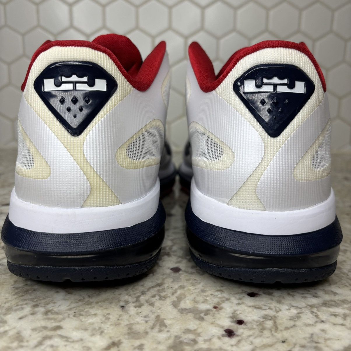 Nike Size 11.5 -Nike LeBron 9 Low USA Olympic WORN ONCE WITH BOX Size US 11.5 / EU 44-45 - 8 Thumbnail