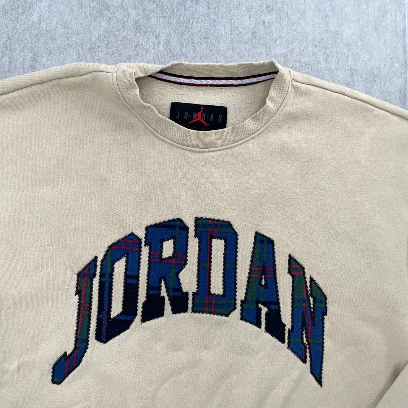 Jordan Brand Nike Jordan Sweater Adult Crew Neck Plaid Spell Out Pullover Mens M Brown Cotton Polyester Fleece Embroidered Logo Regular Size US M / EU 48-50 / 2 - 3 Thumbnail