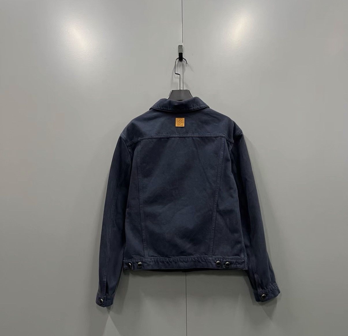 Louis Vuitton Louis Vuitton Fall Collection Patchwork Denim Jacket J41 Size US M / EU 48-50 / 2 - 2 Thumbnail