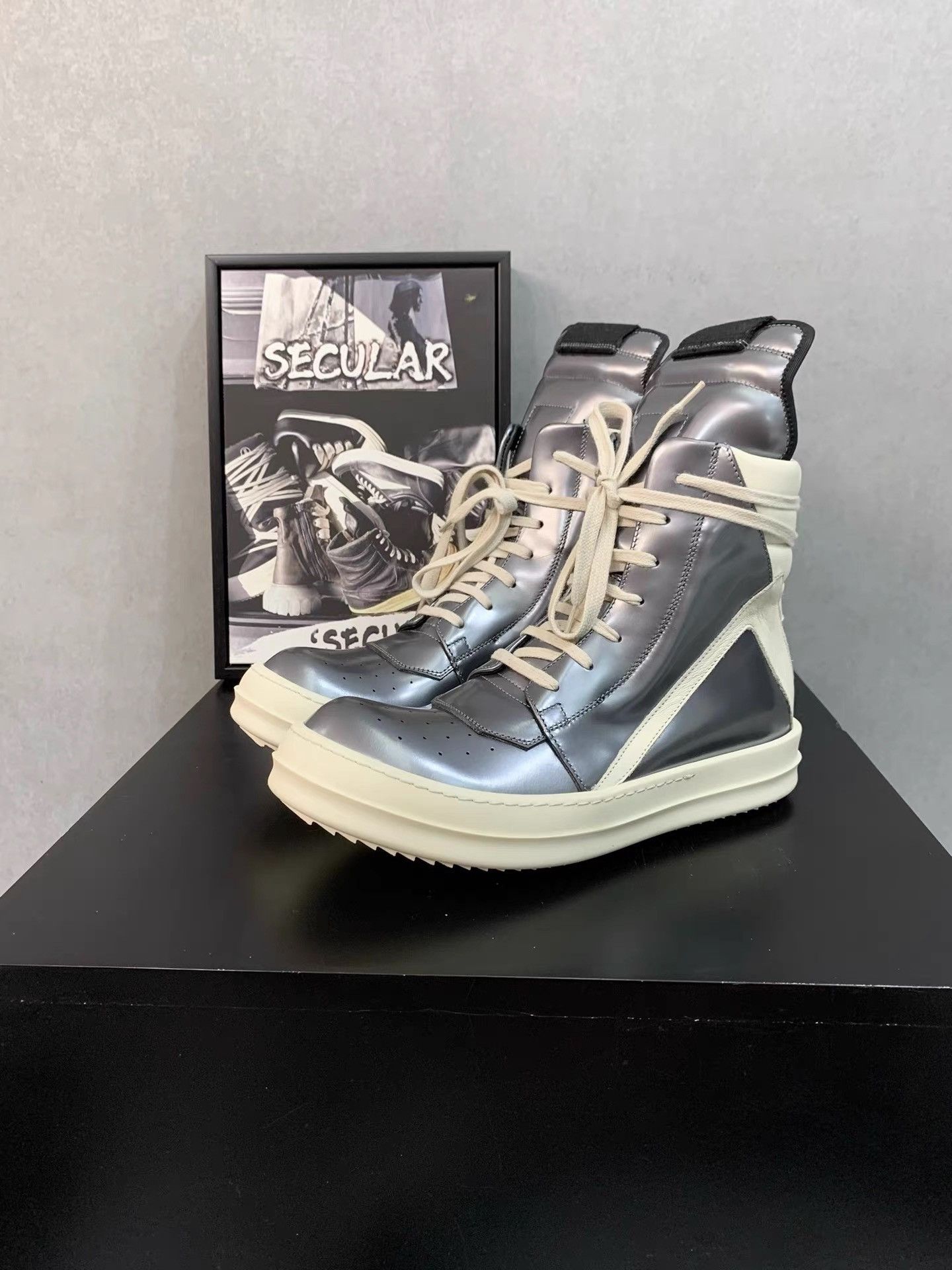 Rick Owens Rick Owens Mainline Geobasket Mirror Inverted Triangle K34 Size US 5.5 / IT 35.5 - 1 Thumbnail