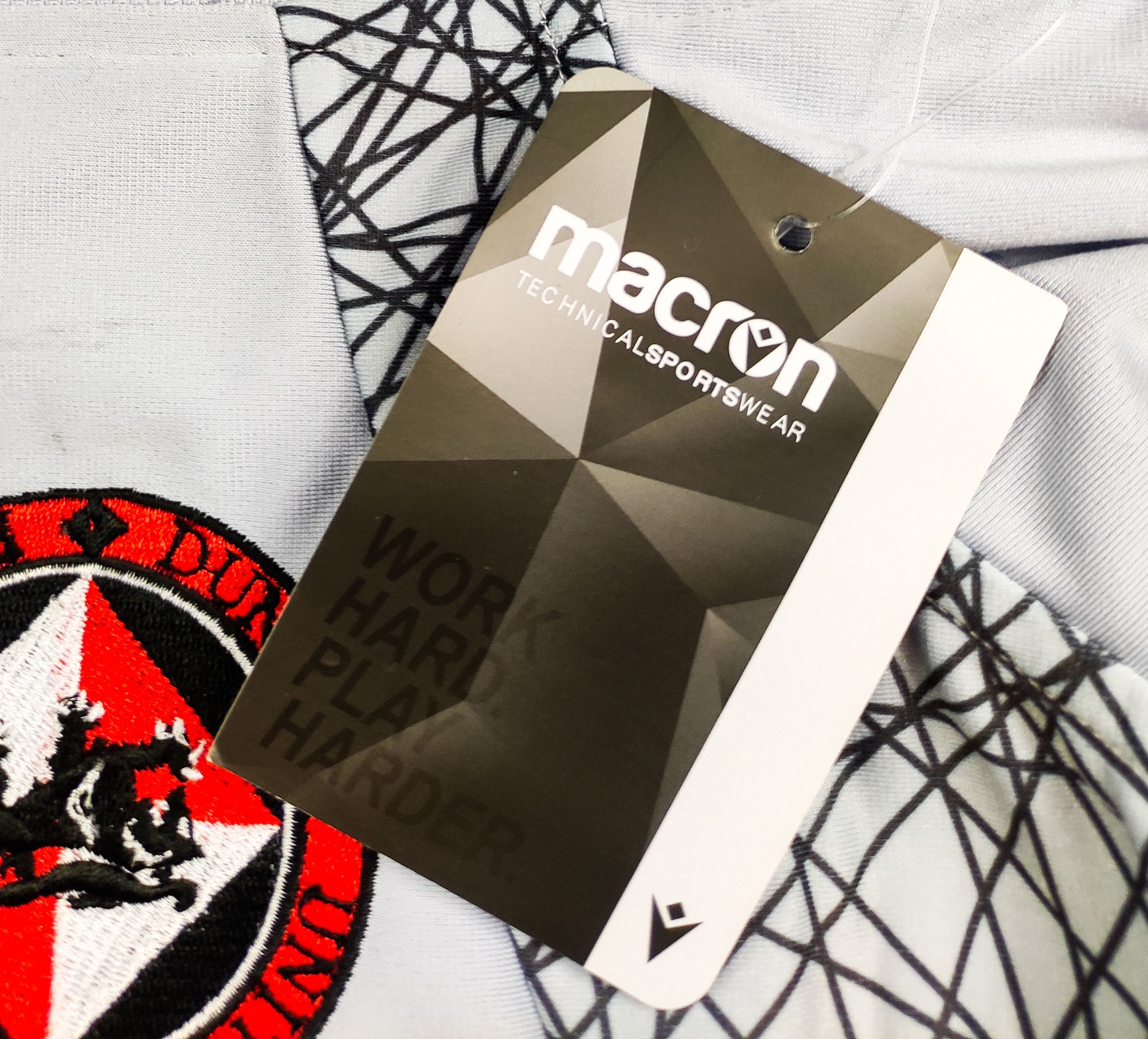 Macron BNWT Dundee United Macron 1/4 Zip Jacket Track Jacket Size US XL / EU 56 / 4 - 3 Thumbnail