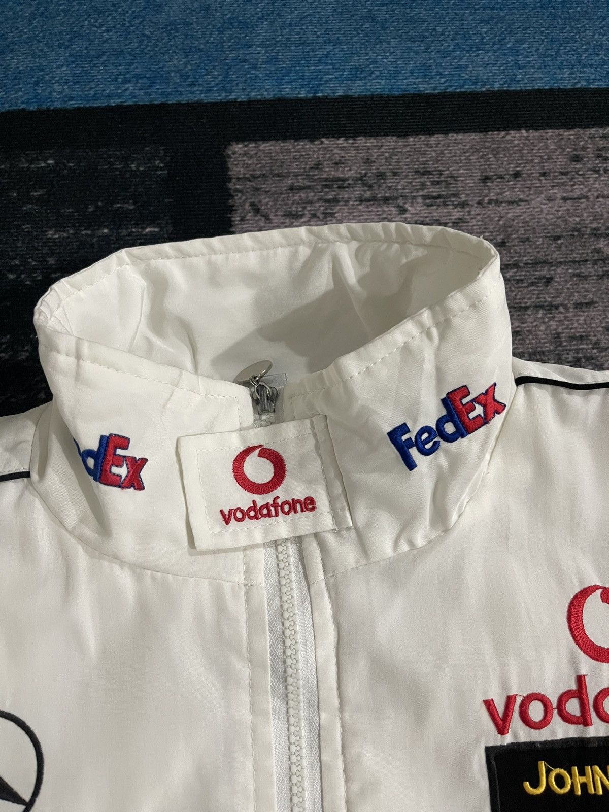 Mercedes-Benz Vintage Mercedez Benz Mc Laren Vodafone Racing Jacket Size US XL / EU 56 / 4 - 9 Thumbnail
