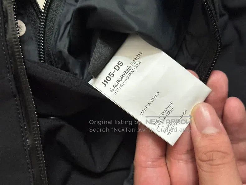 Acronym Acronym Black coat Size US L / EU 52-54 / 3 - 4 Thumbnail