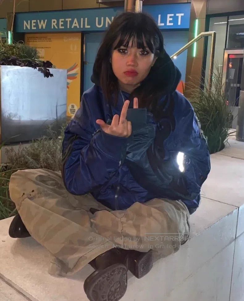 Vetements Vetements Totem Jacket Size US S / EU 44-46 / 1 - 7 Thumbnail