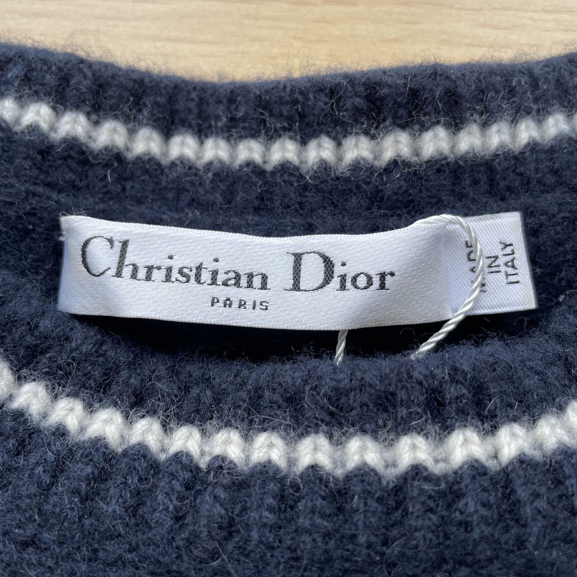Dior DIOR Women's Star Intarsia Short Cashmere Sweater Navy 36 Size XS / US 0-2 / IT 36-38 - 4 Thumbnail
