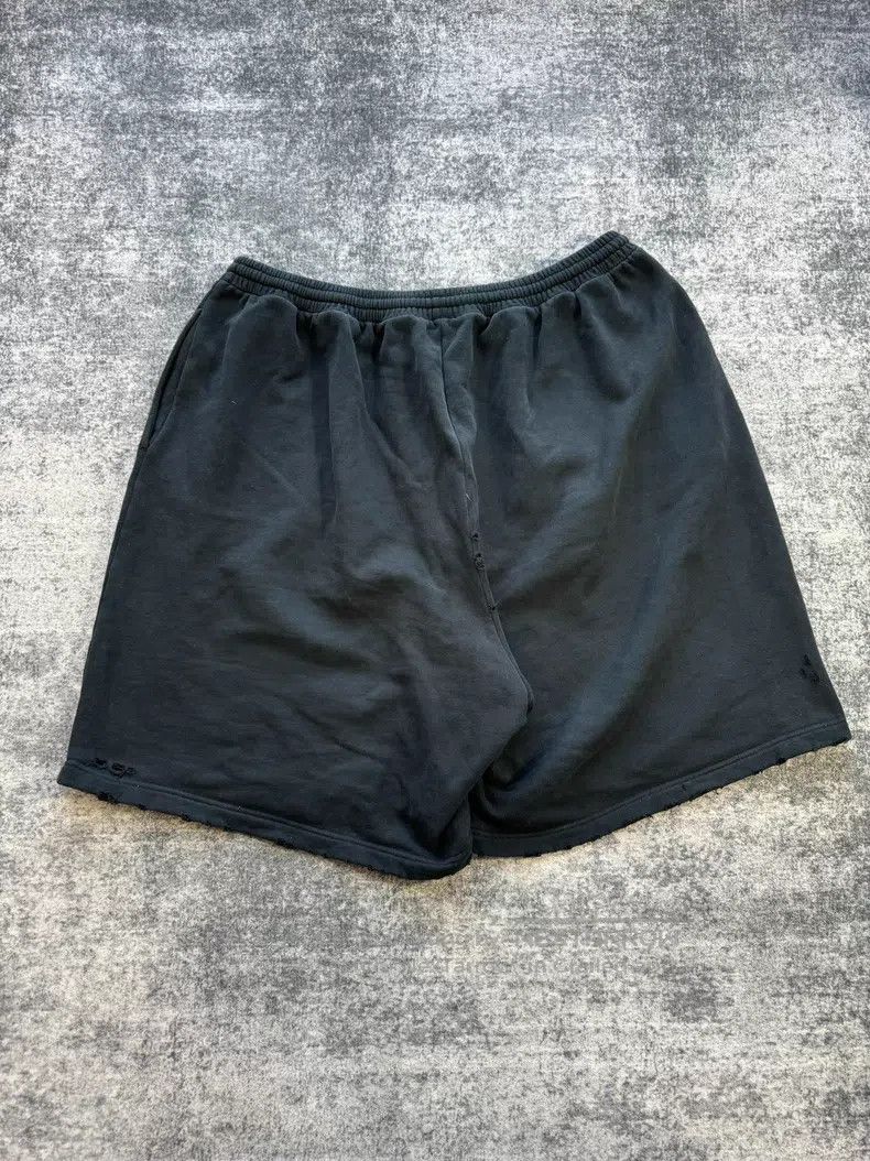 Balenciaga Balenciaga size L Black Double Stitch Embroidery Destroyed Size US 27 - 4 Thumbnail