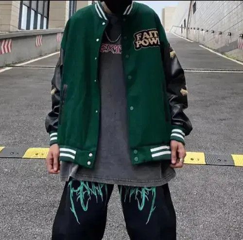 VIBE Cross street oversize bomber Size US S / EU 44-46 / 1 - 2 Thumbnail