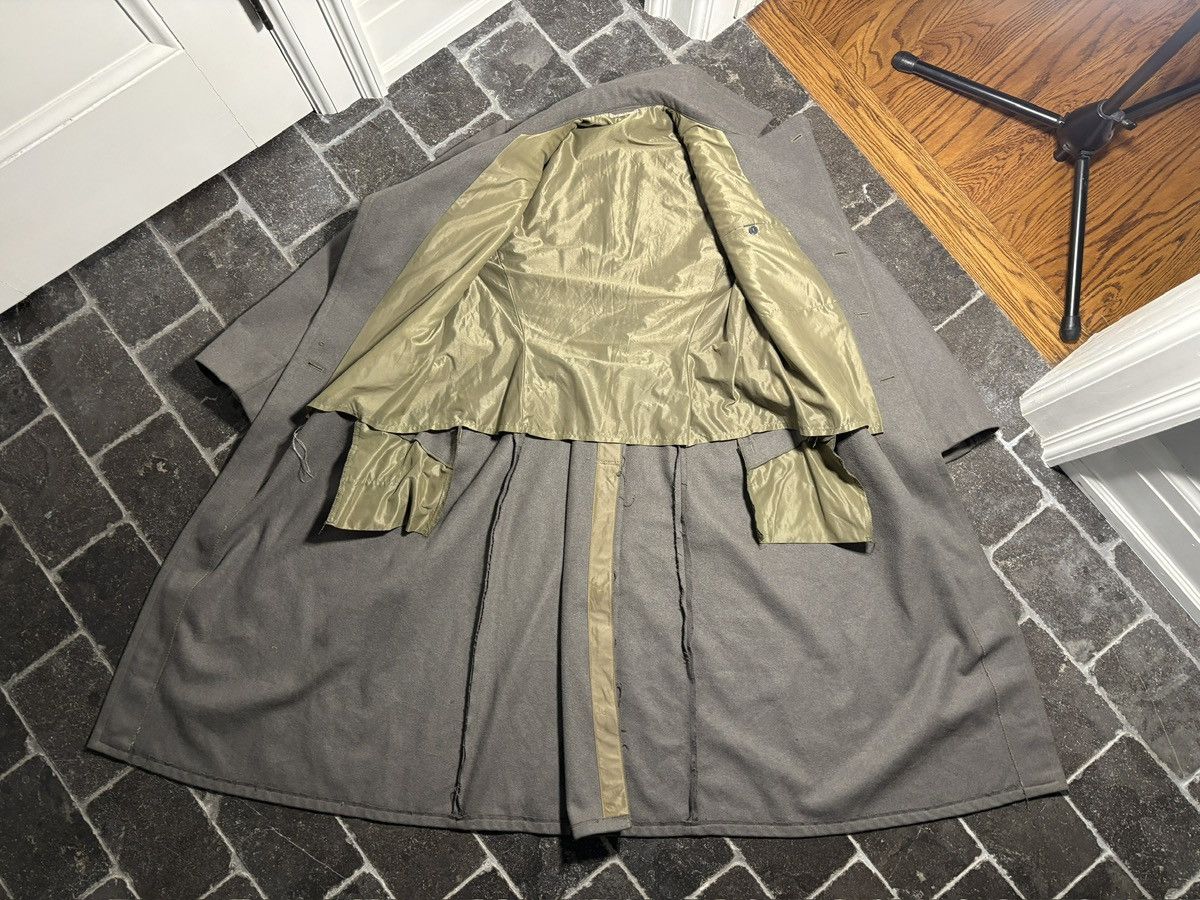 Vintage 1970s East German Military Vintage Wool Coat Trench Army 60s Size US M / EU 48-50 / 2 - 6 Thumbnail