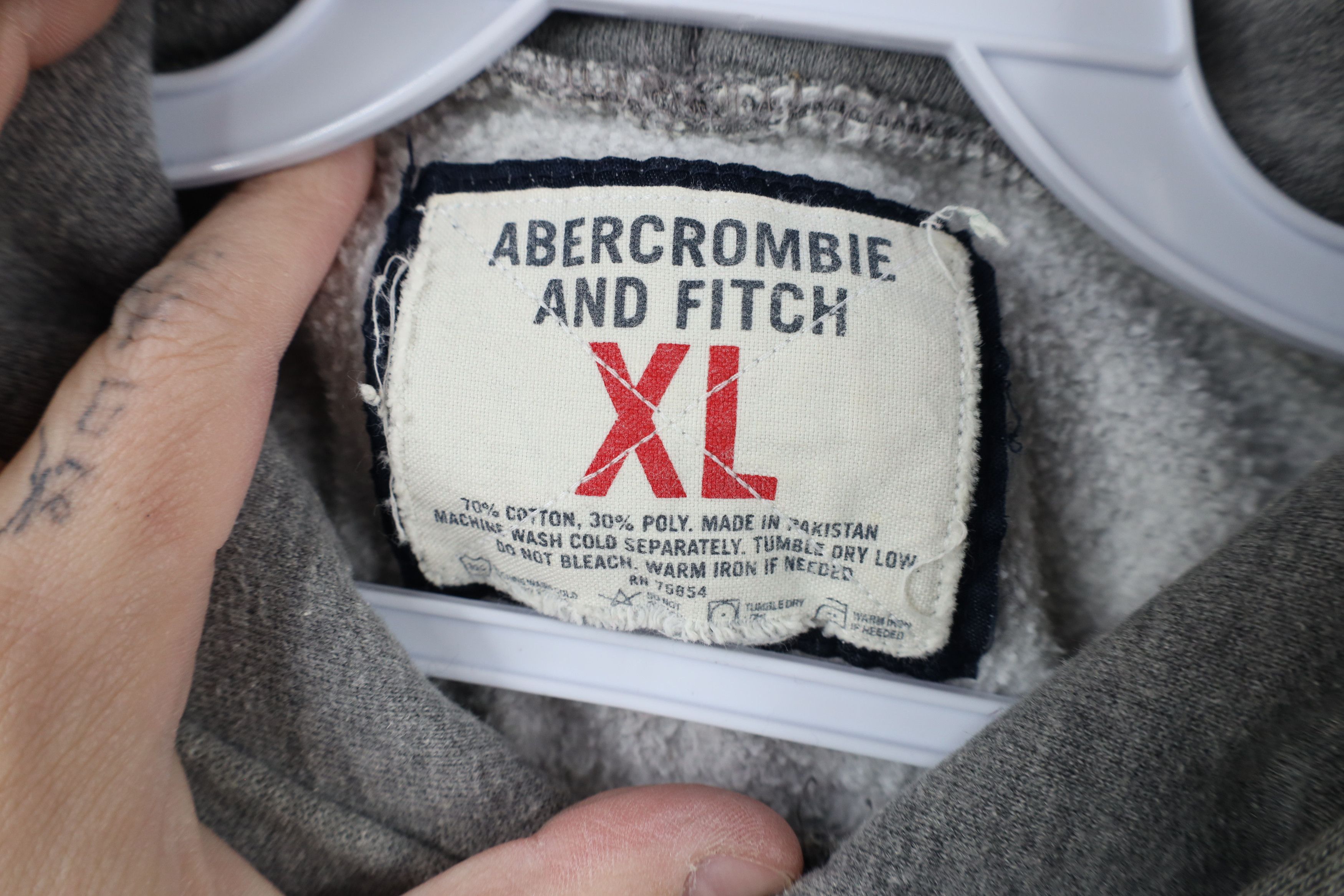 Abercrombie & Fitch × Vintage Vintage Abercrombie & Fitch Basketball Heavyweight Hoodie Size US XL / EU 56 / 4 - 9 Thumbnail