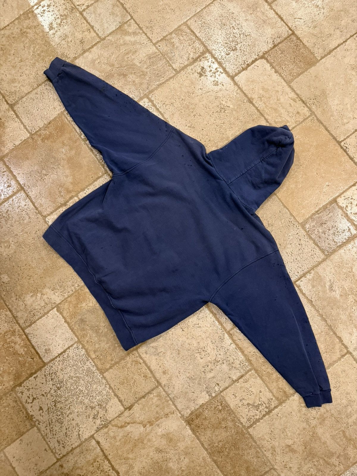 Nike Vintage Nike 90’s Thrashed Distressed Faded Blue Hoodie Size US XL / EU 56 / 4 - 9 Thumbnail