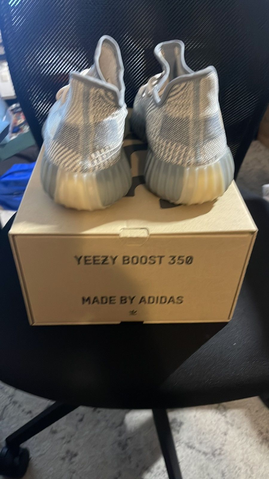 Adidas Yeezy Boost 350 V2 Israfi 12.5 Size US 12.5 / EU 45-46 - 4 Thumbnail